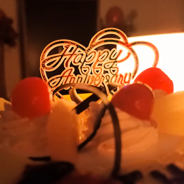 Candle-lit Anniversary Dinner Decor